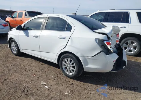 2017 Chevrolet Sonic Lt Auto из США, поврежденный, VIN 1G1JD5SBXH4178144